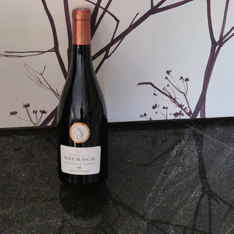 Vin rouge minervois la livinière domaine de la borie blanche famille de lorgeril